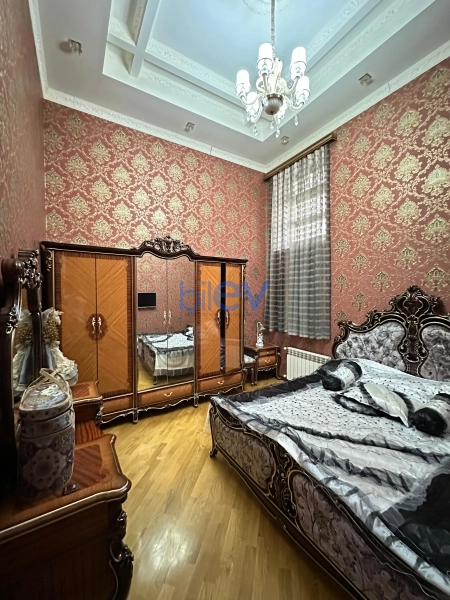 Aylıq Kirayə 2 otaqlı Köhnə Tikili bina evi  80m², Bakı