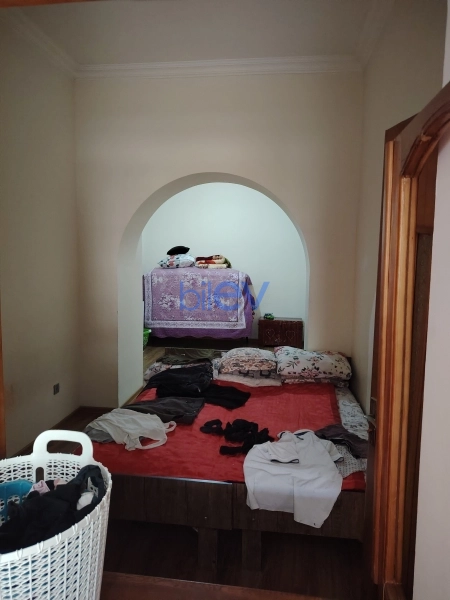 Satış 3 otaqlı Köhnə Tikili bina evi  100m², Bakı