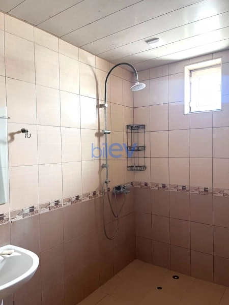 Aylıq Kirayə 3 otaqlı Yeni Tikili bina evi  110m², Bakı