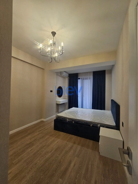 Aylıq Kirayə 2 otaqlı Yeni Tikili bina evi  80m², Bakı