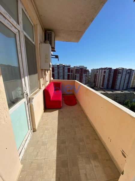 Aylıq Kirayə 3 otaqlı Yeni Tikili bina evi  108m², Bakı