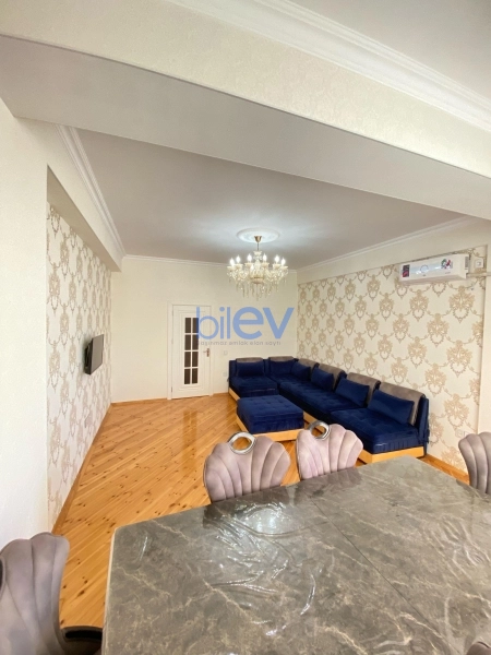 Aylıq Kirayə 3 otaqlı Yeni Tikili bina evi  108m², Bakı