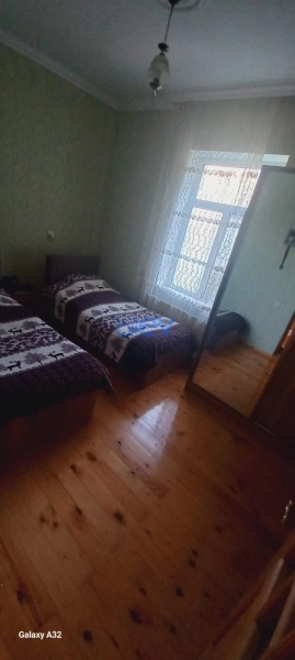 Aylıq Kirayə 5 otaqlı Həyət evi  150m², Bakı
