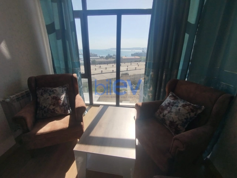 Aylıq Kirayə 3 otaqlı Yeni Tikili bina evi  125m², Bakı