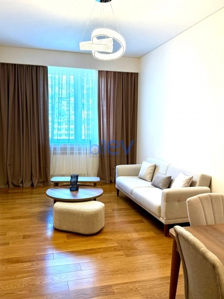 Aylıq Kirayə 2 otaqlı Yeni Tikili bina evi  60m², Bakı