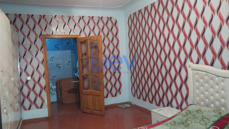 Aylıq Kirayə 3 otaqlı Köhnə Tikili bina evi  50m², Sumqayıt