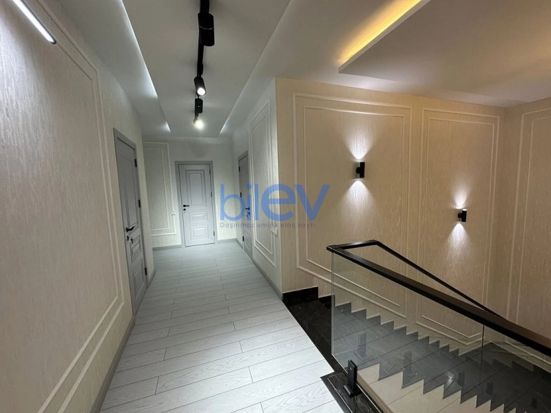 Günlük Kirayə 5 otaqlı Bağ evi  210m², Bakı