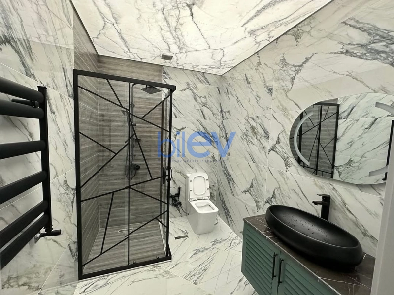 Günlük Kirayə 5 otaqlı Bağ evi  210m², Bakı