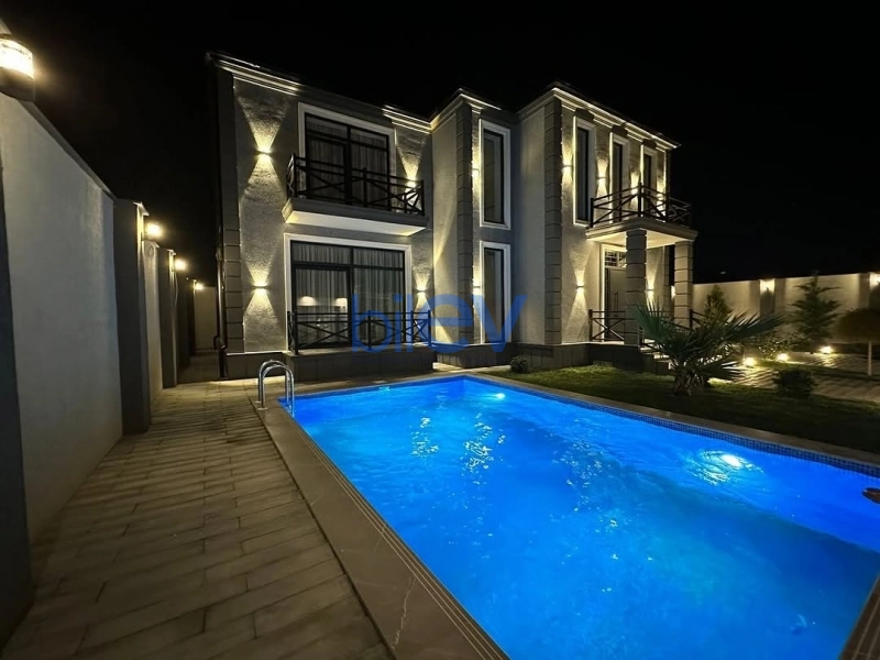 Günlük Kirayə 5 otaqlı Bağ evi  210m², Bakı