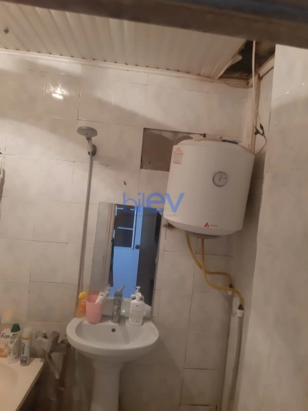 Aylıq Kirayə 3 otaqlı Köhnə Tikili bina evi  70m², Bakı