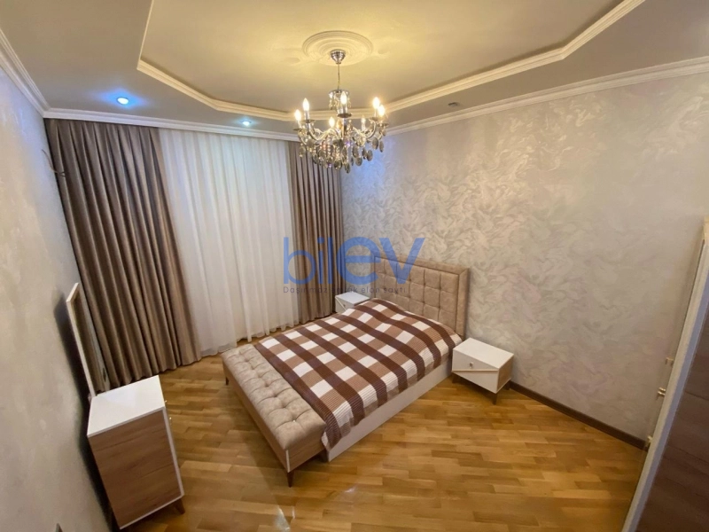 Aylıq Kirayə 3 otaqlı Yeni Tikili bina evi  80m², Bakı