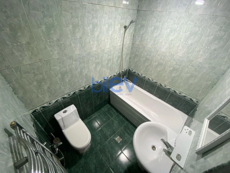 Aylıq Kirayə 3 otaqlı Yeni Tikili bina evi  80m², Bakı