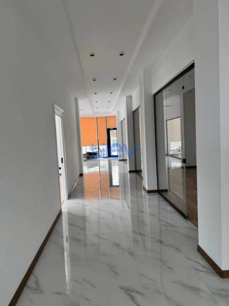 Aylıq Kirayə 5 otaqlı Obyekt  263m², Bakı