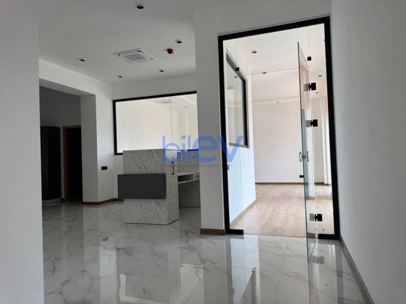 Aylıq Kirayə 5 otaqlı Obyekt  263m², Bakı