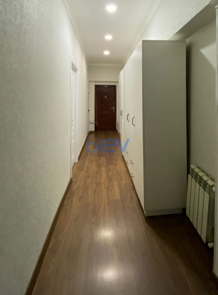 Aylıq Kirayə 2 otaqlı Yeni Tikili bina evi  75m², Bakı