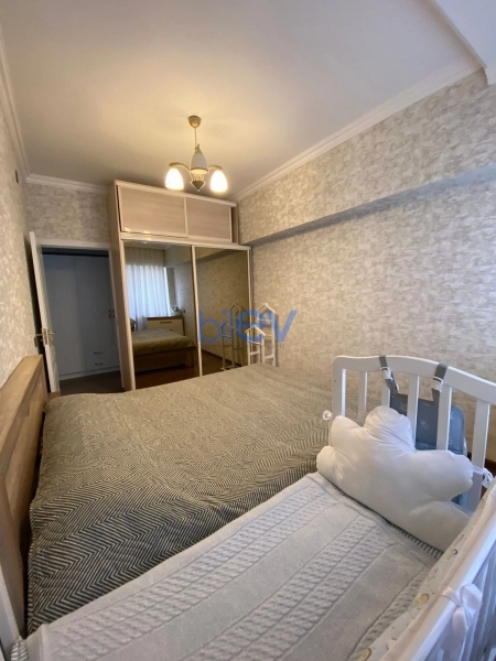 Aylıq Kirayə 2 otaqlı Yeni Tikili bina evi  75m², Bakı