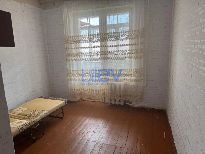 Aylıq Kirayə 4 otaqlı Köhnə Tikili bina evi  90m², Bakı