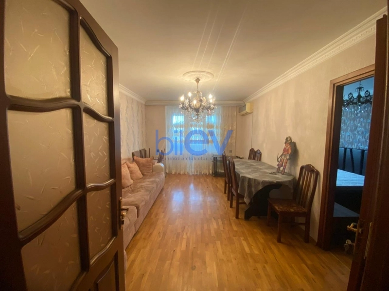 Aylıq Kirayə 3 otaqlı Köhnə Tikili bina evi  60m², Bakı