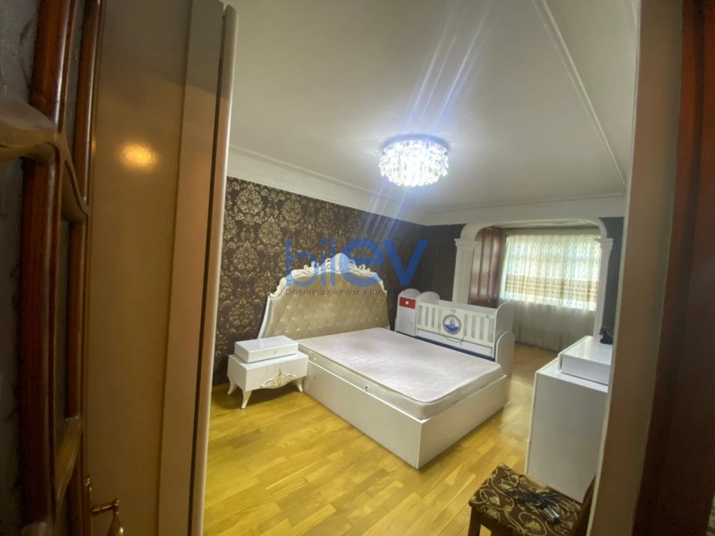 Aylıq Kirayə 3 otaqlı Köhnə Tikili bina evi  60m², Bakı