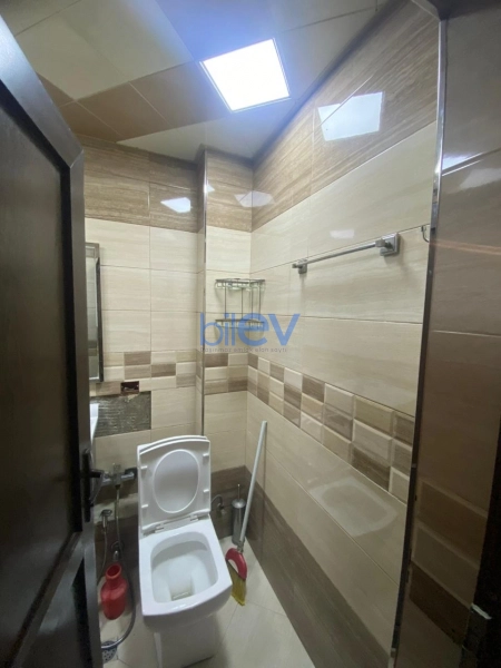 Aylıq Kirayə 3 otaqlı Köhnə Tikili bina evi  60m², Bakı