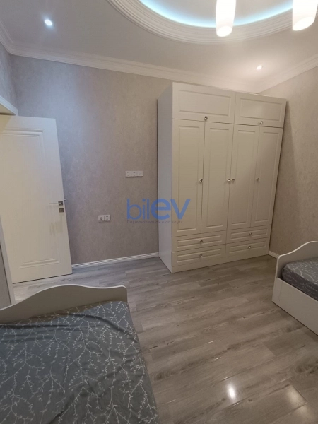 Aylıq Kirayə 3 otaqlı Yeni Tikili bina evi  60m², Bakı