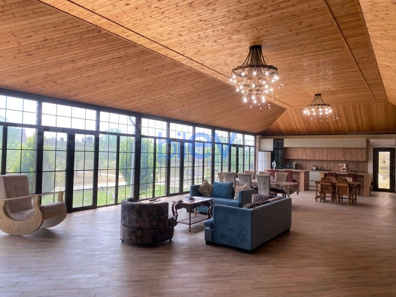 Aylıq Kirayə 5 otaqlı Bağ evi  352m², Bakı