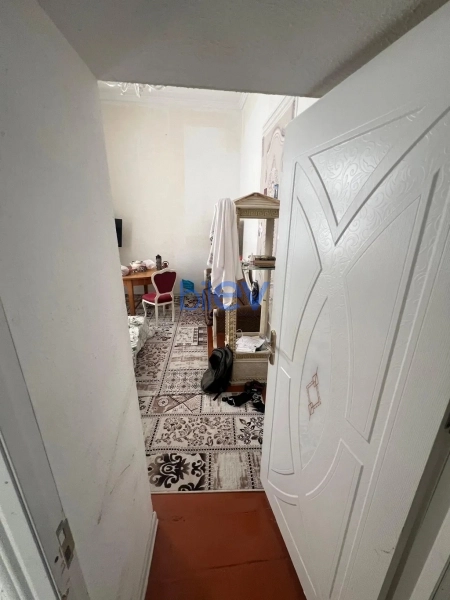 Satış 2 otaqlı Köhnə Tikili bina evi  36m², Bakı