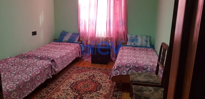 Günlük Kirayə 6 otaqlı Bağ evi  150m², Qəbələ