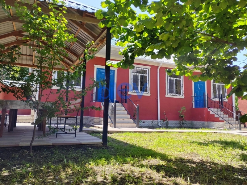 Günlük Kirayə 6 otaqlı Bağ evi  150m², Qəbələ