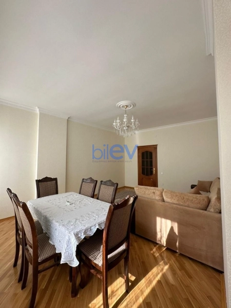 Aylıq Kirayə 2 otaqlı Köhnə Tikili bina evi  52m², Bakı