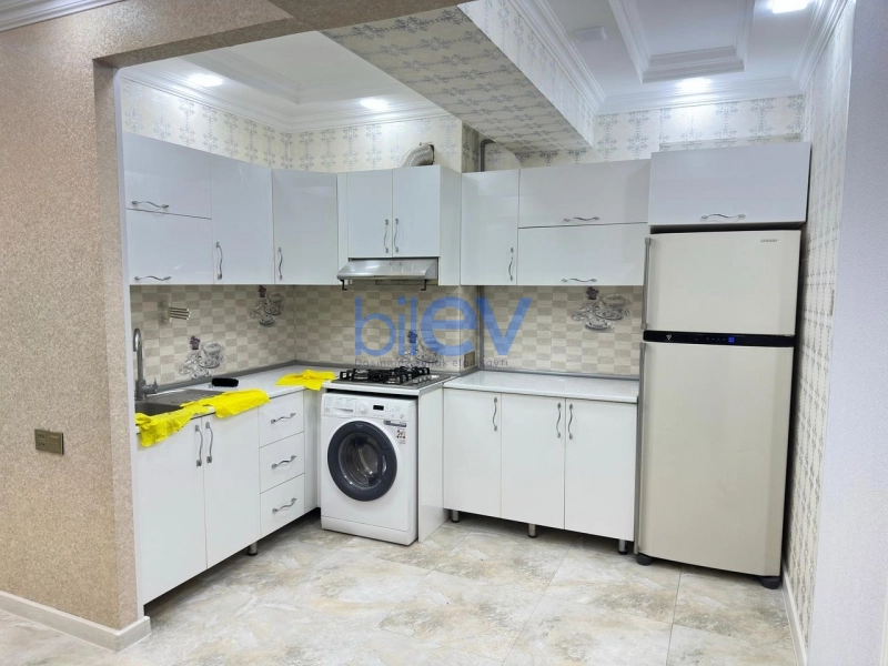Aylıq Kirayə 2 otaqlı Yeni Tikili bina evi  78m², Bakı