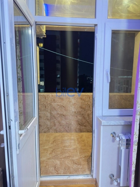 Aylıq Kirayə 2 otaqlı Yeni Tikili bina evi  78m², Bakı