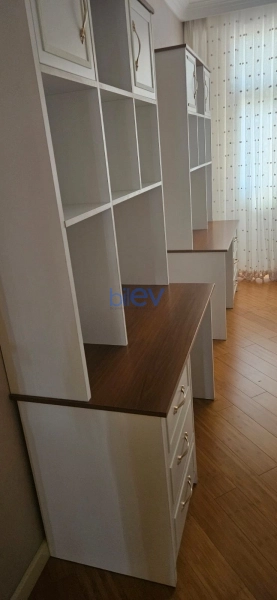 Aylıq Kirayə 3 otaqlı Yeni Tikili bina evi  112m², Bakı
