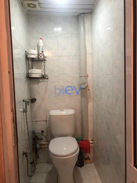 Aylıq Kirayə 2 otaqlı Köhnə Tikili bina evi  60m², Bakı