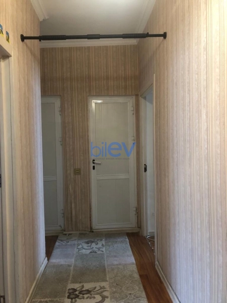 Aylıq Kirayə 2 otaqlı Köhnə Tikili bina evi  60m², Bakı