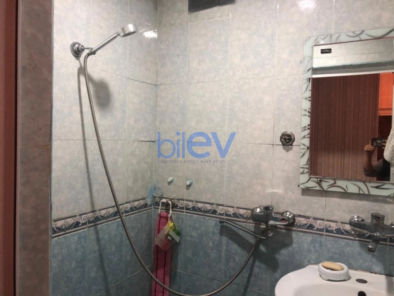Aylıq Kirayə 2 otaqlı Köhnə Tikili bina evi  60m², Bakı