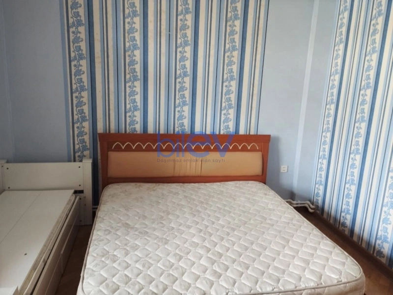 Aylıq Kirayə 3 otaqlı Yeni Tikili bina evi  160m², Bakı