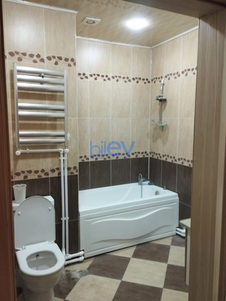 Aylıq Kirayə 3 otaqlı Yeni Tikili bina evi  160m², Bakı