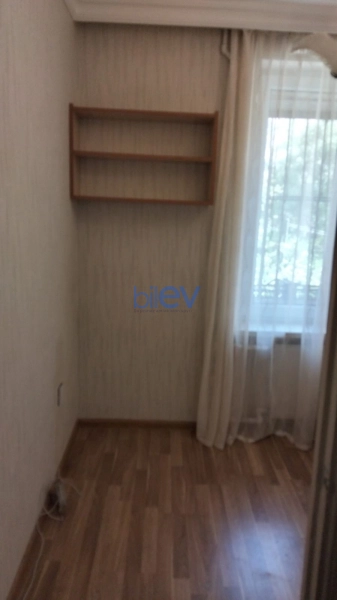 Aylıq Kirayə 2 otaqlı Köhnə Tikili bina evi  45m², Bakı
