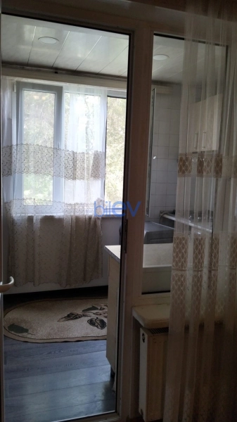 Aylıq Kirayə 2 otaqlı Köhnə Tikili bina evi  45m², Bakı
