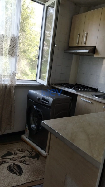 Aylıq Kirayə 2 otaqlı Köhnə Tikili bina evi  45m², Bakı
