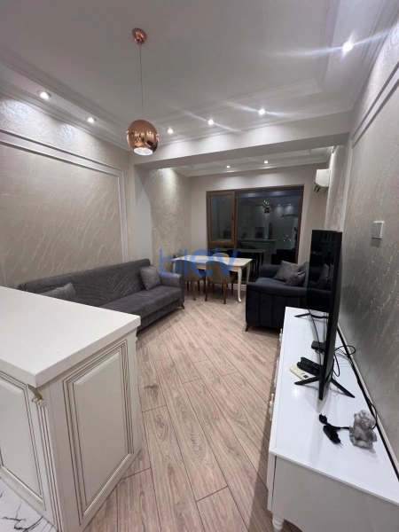 Aylıq Kirayə 2 otaqlı Yeni Tikili bina evi  66m², Bakı