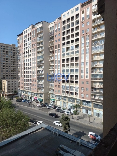 Aylıq Kirayə 2 otaqlı Yeni Tikili bina evi  90m², Bakı