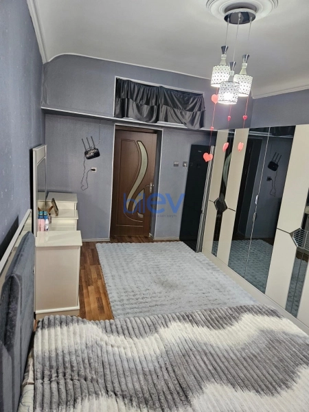 Satış 3 otaqlı Köhnə Tikili bina evi  47m², Bakı