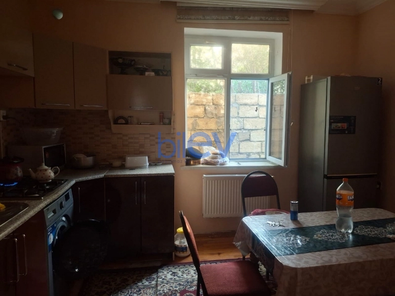 Satış 5 otaqlı Bağ evi  180m², Bakı