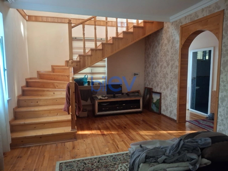 Satış 5 otaqlı Bağ evi  180m², Bakı