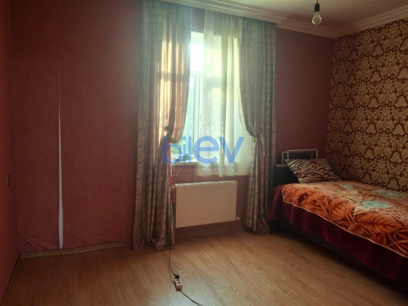 Satış 5 otaqlı Bağ evi  180m², Bakı