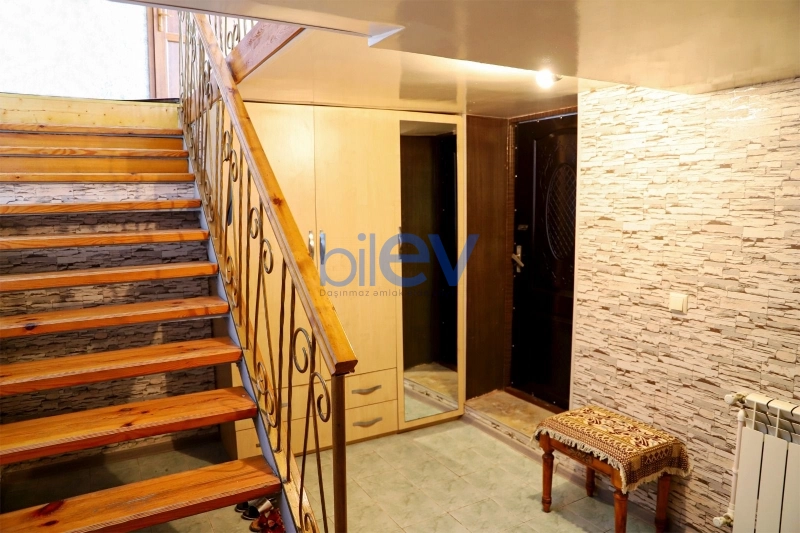 Satış 5 otaqlı Həyət evi  180m², Bakı