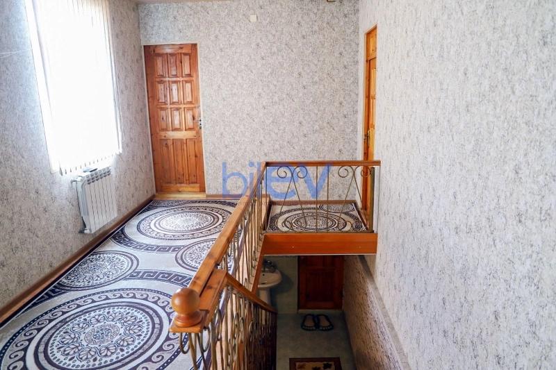 Satış 5 otaqlı Həyət evi  180m², Bakı