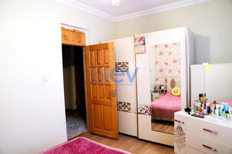 Satış 5 otaqlı Həyət evi  180m², Bakı